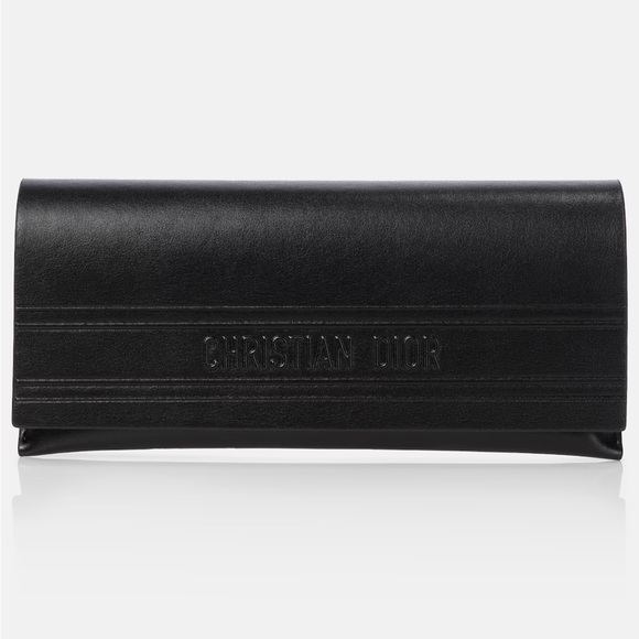 DIOR EYEWEAR
MissDior B4U cat-eye sunglasses - Picture 2 of 3